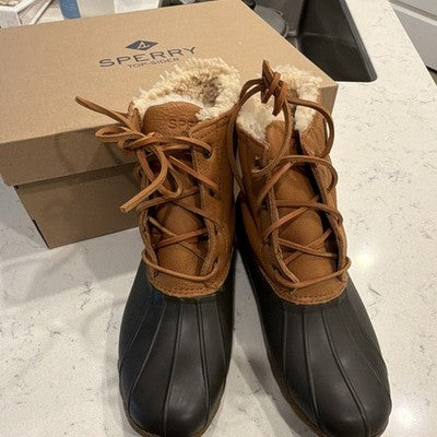 Sperry Saltwater Winter Lux Tan Women's Size 7 Waterproof Duck Boot New