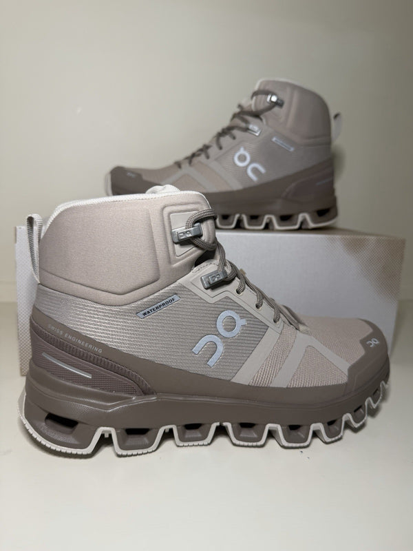 On Cloudrock Waterproof Women's Hiking Boots Desert Clay US 10.5 New 23.99548